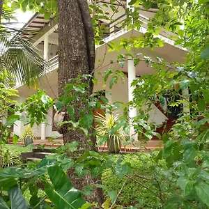 Apartment Yonara Rest, Habarana
